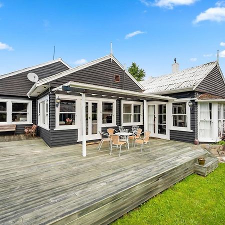 Springfield Rise Lodge - Rotorua Holiday Home Экстерьер фото